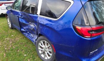 Chrysler Pacifica full