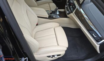 BMW Seria 5 540i xDrive Luxury Line full