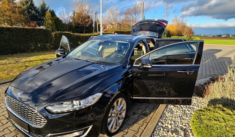 Ford Mondeo full