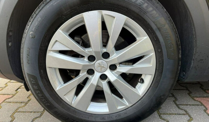 Peugeot 3008 full