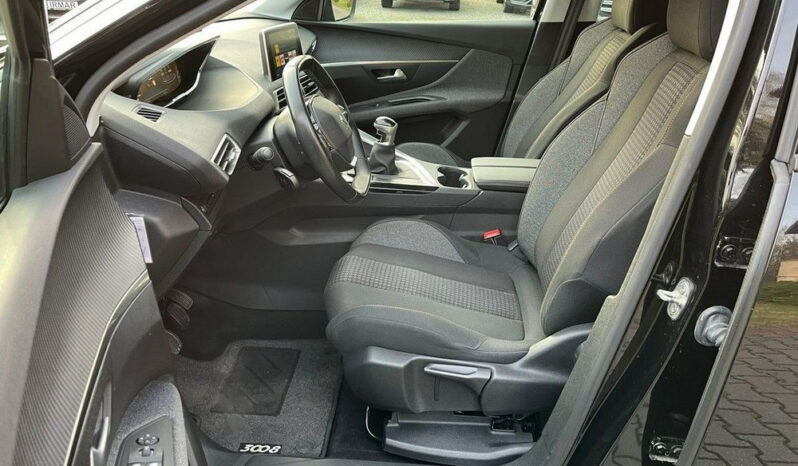 Peugeot 3008 full