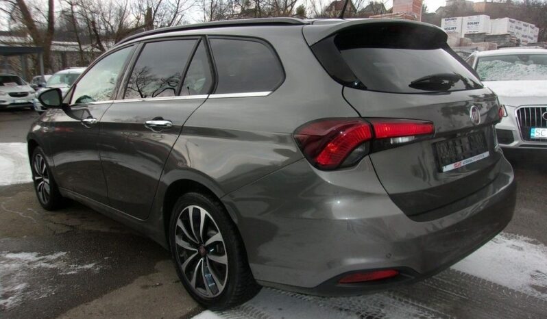 Fiat Tipo 1.4 T-Jet 16v Lounge full